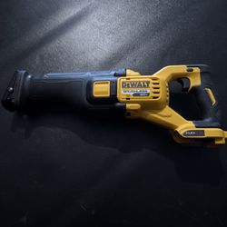 Dewalt Saw