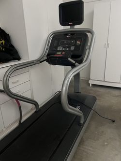 2010 Star Trac E Motorized Treadmill Works Well 201-500 Runs - Stevenson Ranch, CA