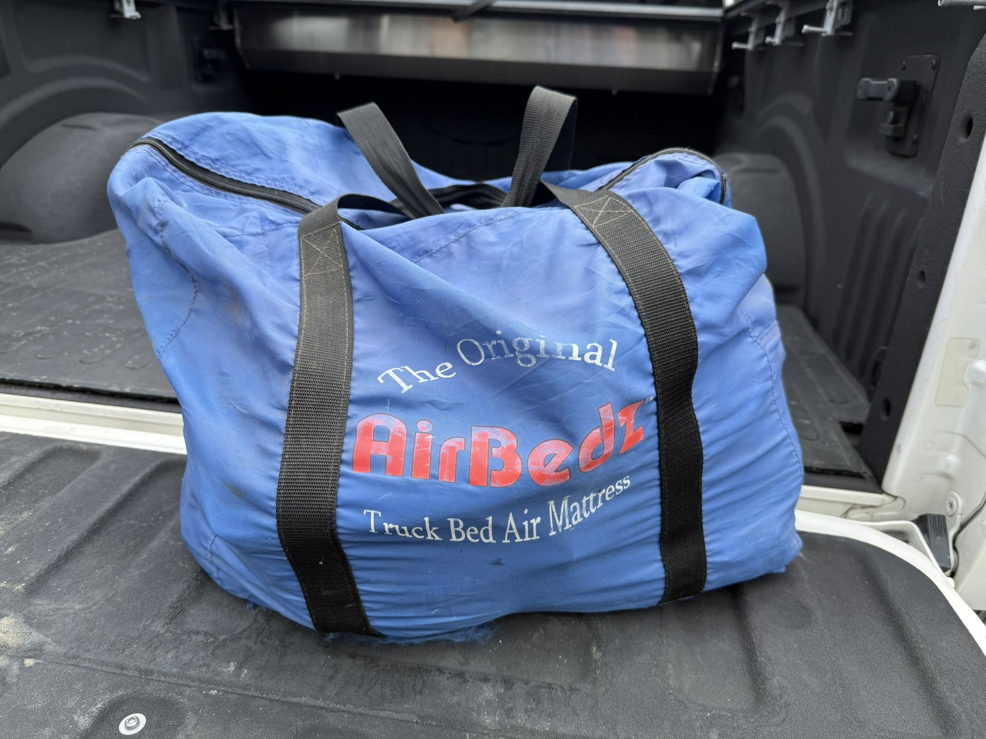Air Mattress By Airbedz