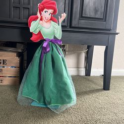 Ariel Center Piece