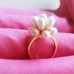 Vintage 10k Gold Pearl Cluster Ring