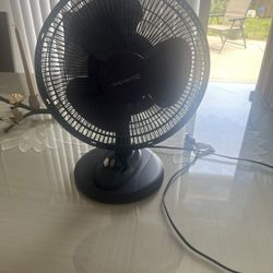 Fan $20