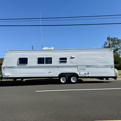 2001 Fleetwood Prowler Travel Trailer