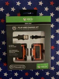 PowerA Play & Charge Kit for Xbox One