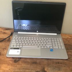 Laptop 