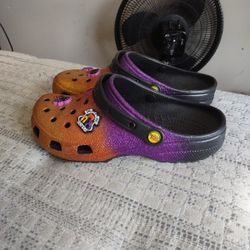 Hocus Pocus W9 M11 Crocs