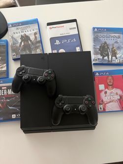 PS4 Console Bundle with 2 Controllers and Games
