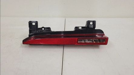 2022 2024 2025 PORSCHE MACAN LEFT SIDE REVERSE / MARKER LAMP OEM 95B.945.701.D
