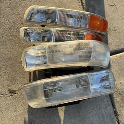 2001 chevy front lights $100 set all 4