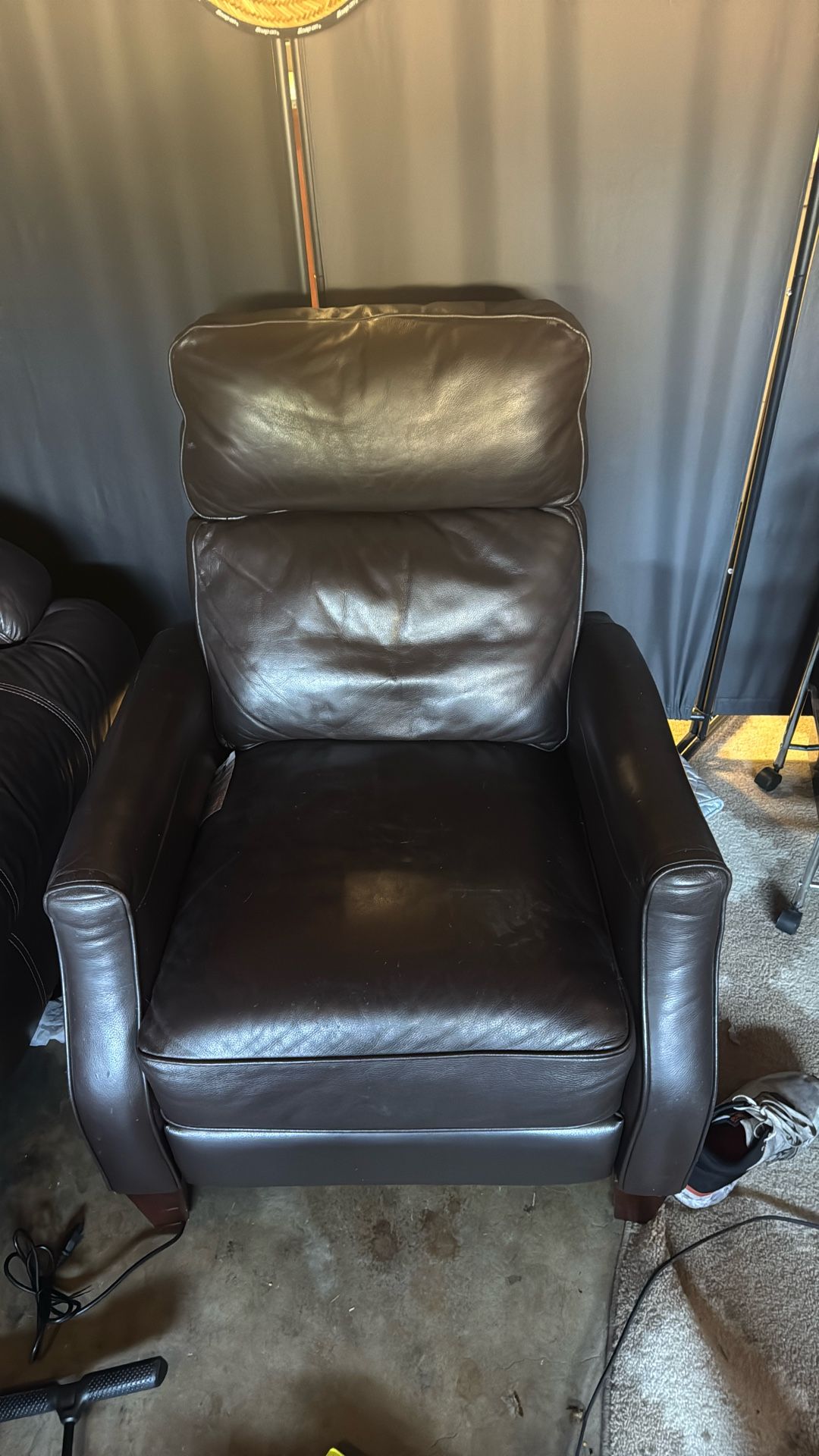 Recliner Leather