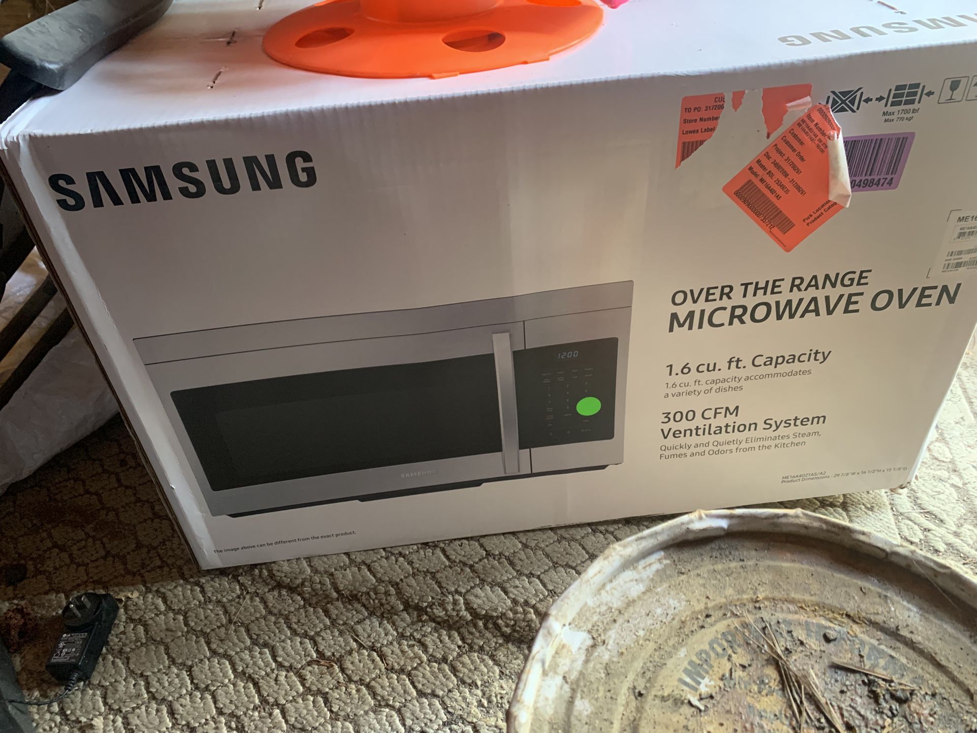 Samsung Over The Range Microwave Oven