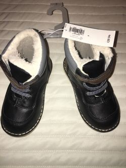 Boy winter boots
