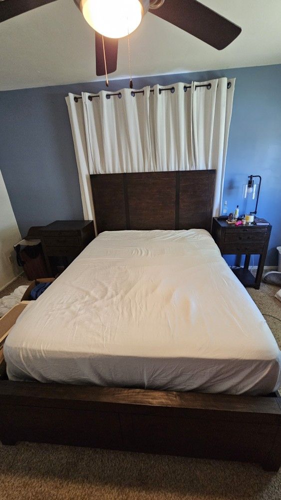 Wood Bedframe And Headboard Queen