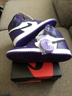 Air Jordan Court purple size 9.5