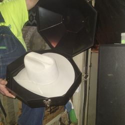 Resistol Cowboy Hat With Case