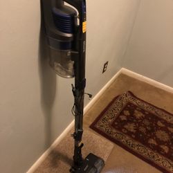 Shark Cordless Stick Vacuum 