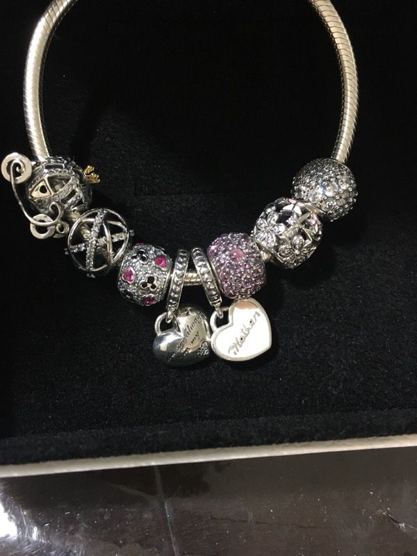 Pandora Charm bracelet with box! Reduced price for holidays!