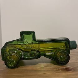 Vintage 1970'S Avon Decanter "Big Mack Truck" Aftershave 