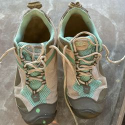 Keen Hikers
