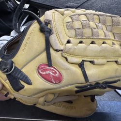 Rawlings baseball glove