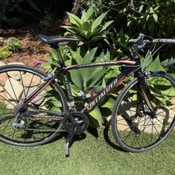 Specialized tarmac Bike-size Small