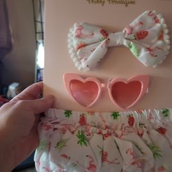 BABY SPRING SUMMER SET WITH SUNGLASSES AND HEADBAND 