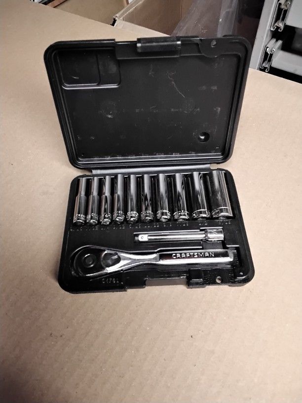 CRAFTSMAN 1/4" Drive SAE 12 Piece DEEP SOCKET & RATCHET SET #34781 MADE IN USA