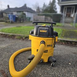 For sale DeWALT Wet/Dry Shop Vacuum.