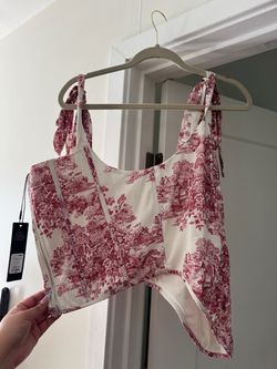 Pretty "corset top" with ties for over shoulder