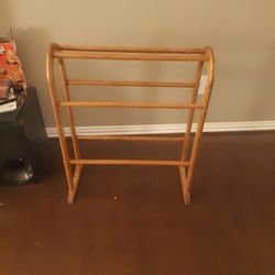 Quilt Blanket Stand