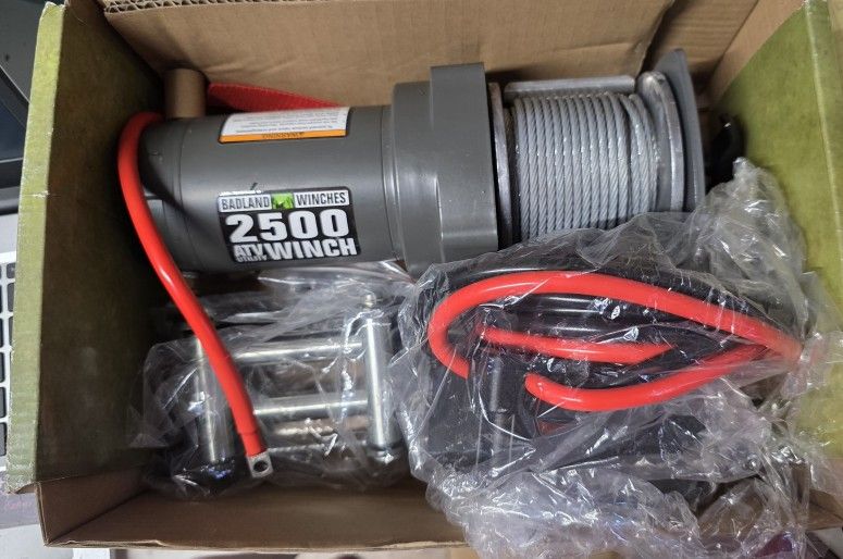 Badland Winches 2500lb Capacity ATV Utility Winch With Automatic Load- Holding