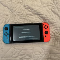 Nintendo Switch 