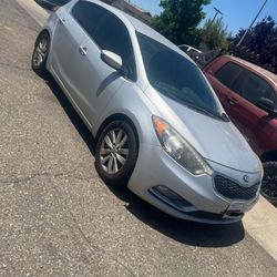 2015 KIA Forte5