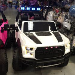 FINANCING AVAILABLE text 93946 to 22462 to apply now (951) 24l 6245 
FREE SPEAKER $100 value AND FREE CONSTRUCTION TOY CAR ON YOUR PURCHASE OF CANAM O