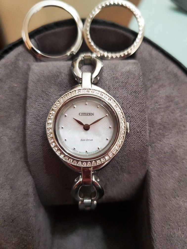 Women's Citizen Bracelet Watch 