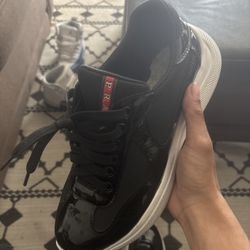 PRADA CUPS SIZE 10 COME WITH BEST OFFER