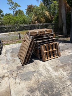 Free pallets