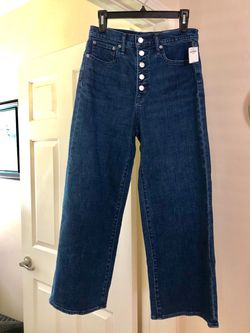 GAP, High Rise Wide-Leg Crop Jeans, Size 28