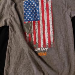 Size Small American Flag Shirt