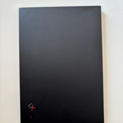 Lenovo X1 Carbon Gen 9 – i5, 14”, 16GB, 512GB