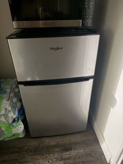 Whirlpool Mini Fridge