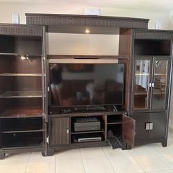 Wall Unit