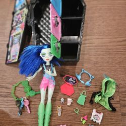 Skulltimate Secrets Neon Frights Doll Lot