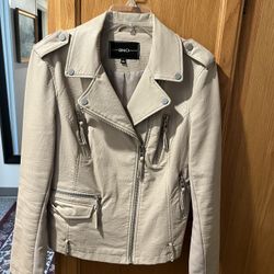 Woman Jacket 