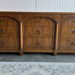Mid Century MCM Dresser