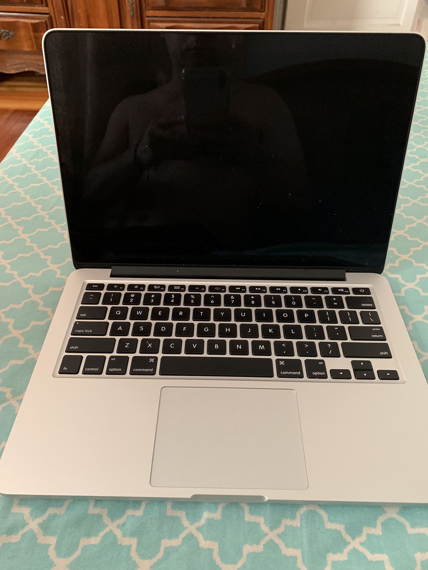 MacBook Pro retina early 2013 for parts won’t turn on