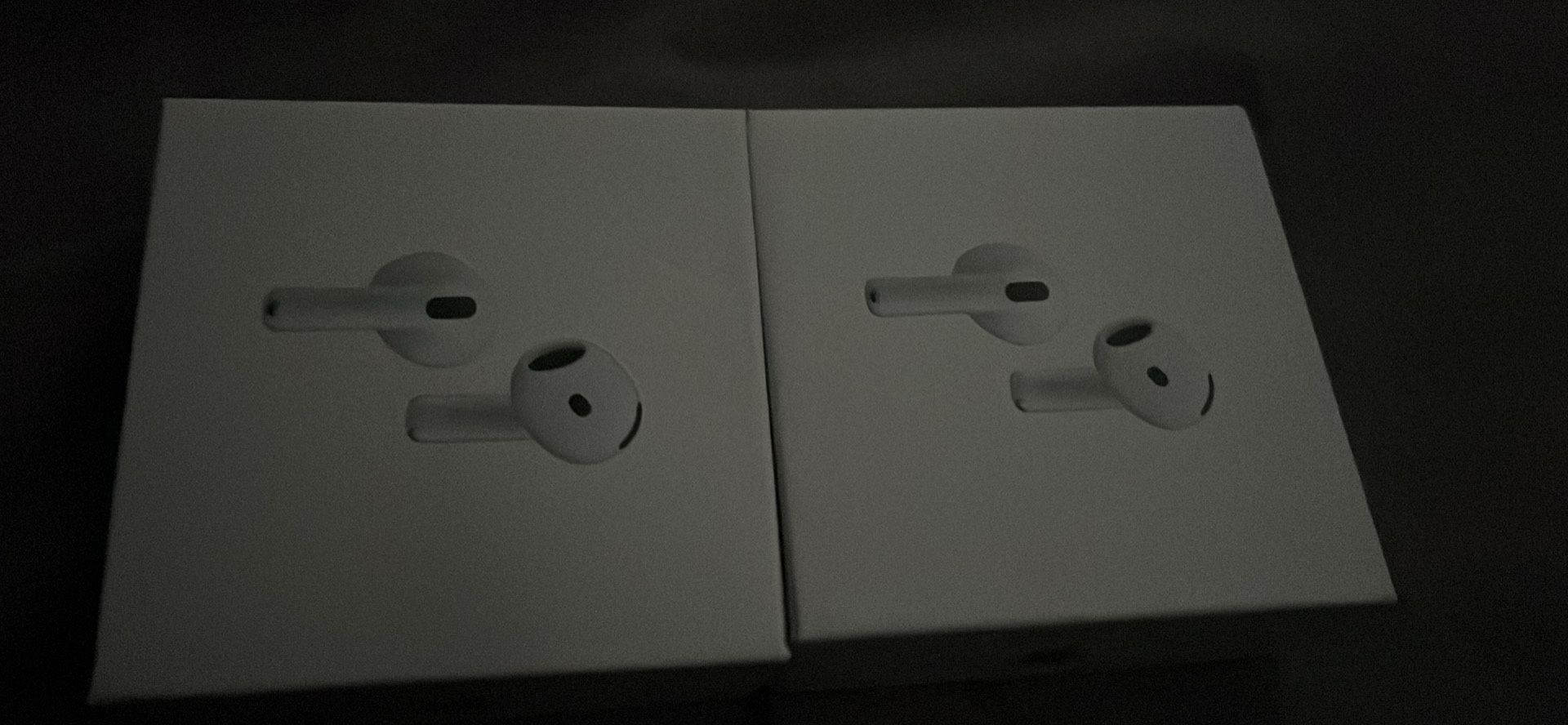 Apple AirPod Generation 4