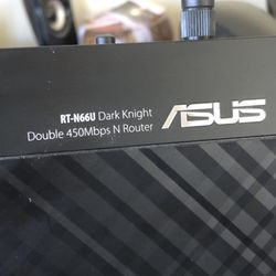 Asus RT-N66U Dark Knight router