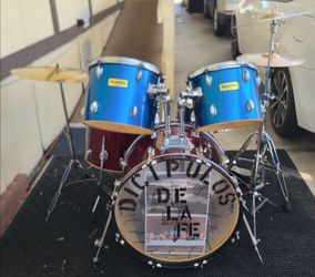 Bateria Drums Sunlite DrumSet Complete w Cymbals&Hi-Hats, Hardware or Stands, 2 Pr of Sticks, & a Drum Tuning Key