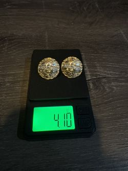 gold last supper earrings 